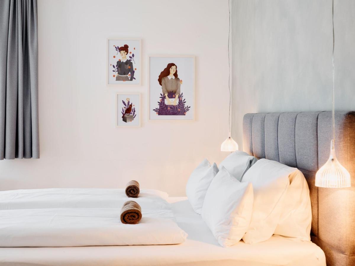 שלאדמינג Arx Guesthouse מראה חיצוני תמונה
